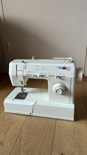 Machine coudre singer - machine,
