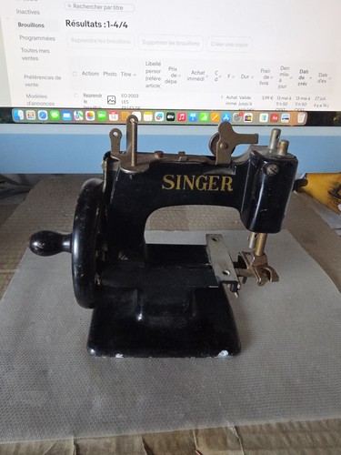Jouet ancien machine - jouet, coudre